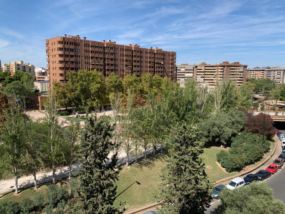 Ferienwohnung Precioso Piso Recien Reformado En Saragossa Exterior foto